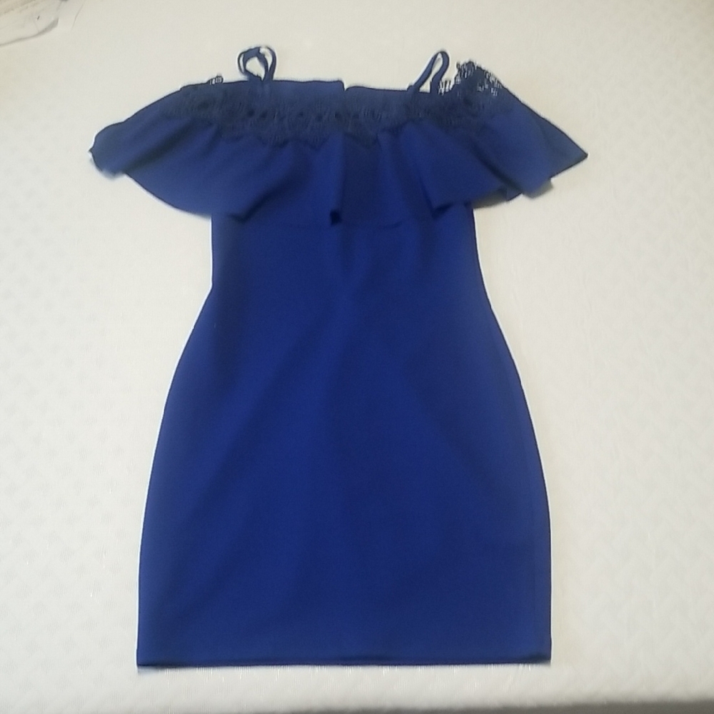 Elegant Blue Off-Shoulder Dress